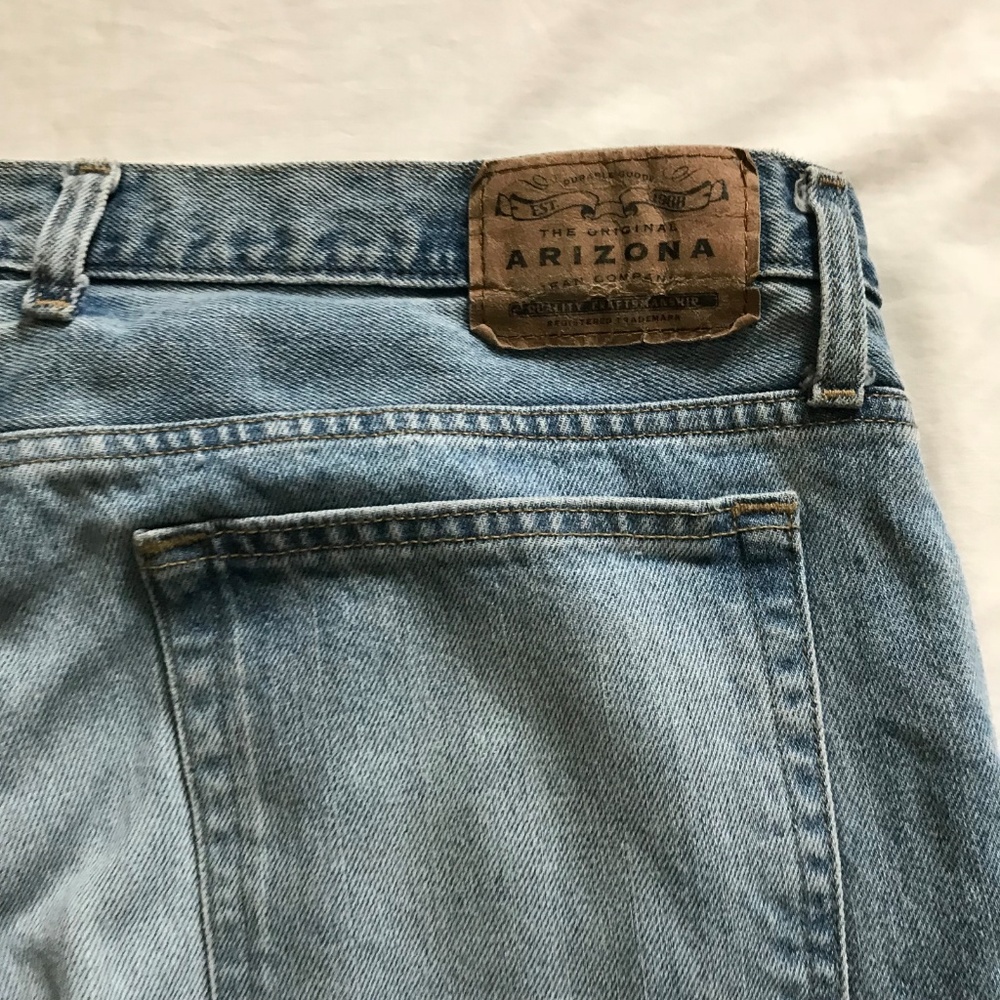 Arizona Mens size 40 X 32 Relaxed Light Wash Jeans - Picture 7 of 8